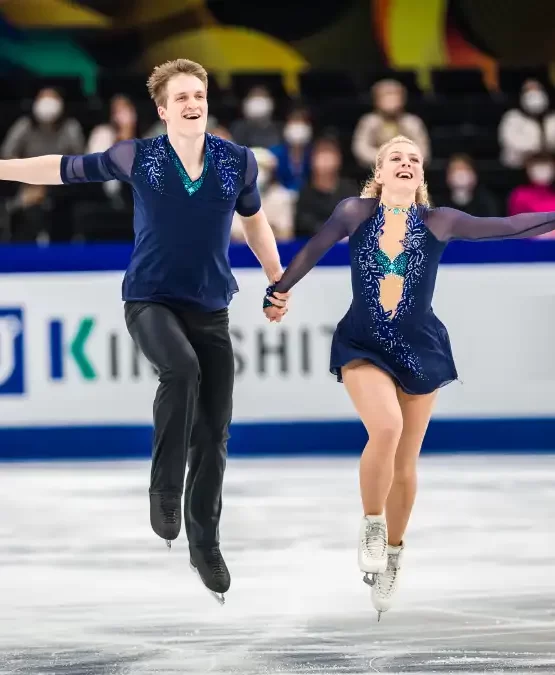 An image of Swindon ice skating coach, Harry Mattick, and his partner Lydia Smart. This shows that his Swindon ice skating lessons can be successful.